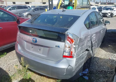 2014 Toyota Prius Three z USA, uszkodzony, nr VIN JTDKN3DU4E0387779